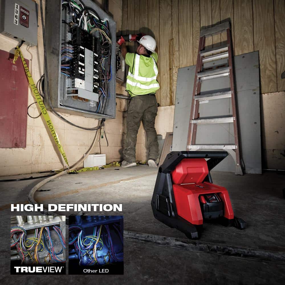 Milwaukee M18 GEN-2 18-Volt Lithium-Ion Cordless 4,000-Lumen ROVER LED AC/DC Flood Light with M18 Compact Inverter (Tool-Only)