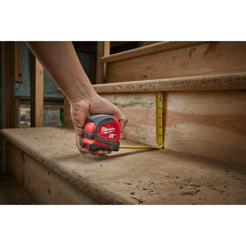 Milwaukee 7 in. Billet Torpedo Level with 25 ft. Compact Tape Measure