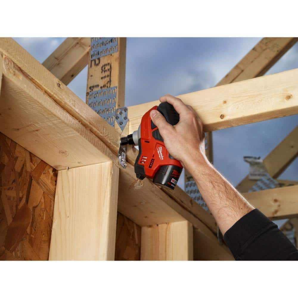 Milwaukee M12 12-Volt Lithium-Ion Cordless Palm Nailer Kit with 1.5Ah Battery, Charger and Tool Bag – 2458-21