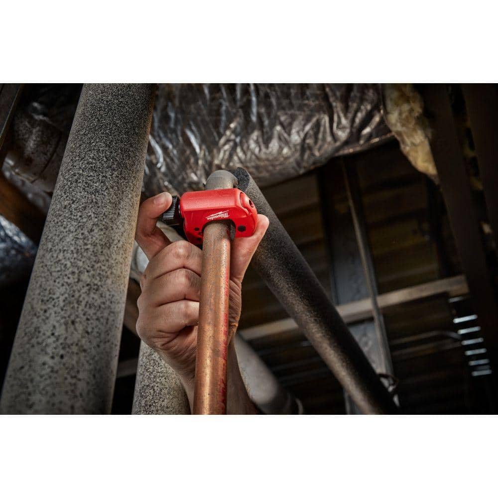 Milwaukee 1 in. Mini Copper Tubing Cutter (1/8 in.–1-1/8 in. Capacity)