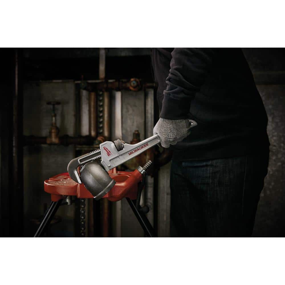 Milwaukee 14 in. and 24 in. Aluminum Pipe Wrench Set (2-Tool)
