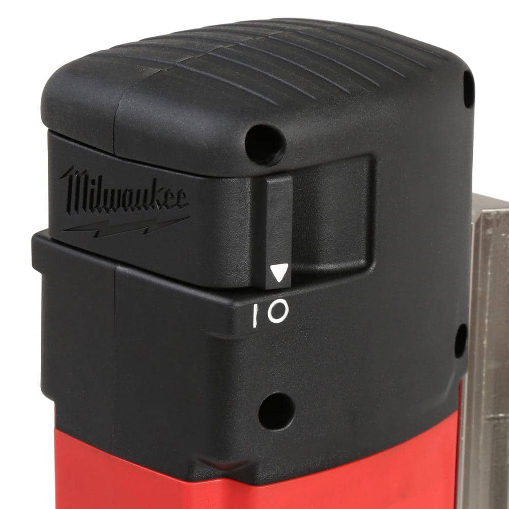 Milwaukee 13 Amp 1-5/8 in. Magnetic Drill Kit, 2-Speed, Permanent Magnet Base