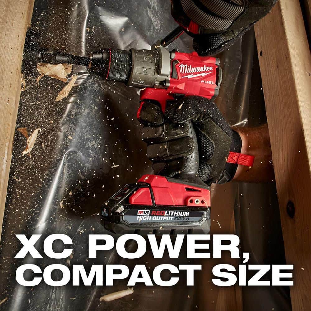Milwaukee M18 18-Volt REDLITHIUM High Output CP3.0 Starter Kit with 3.0Ah Battery and M12/M18 Charger
