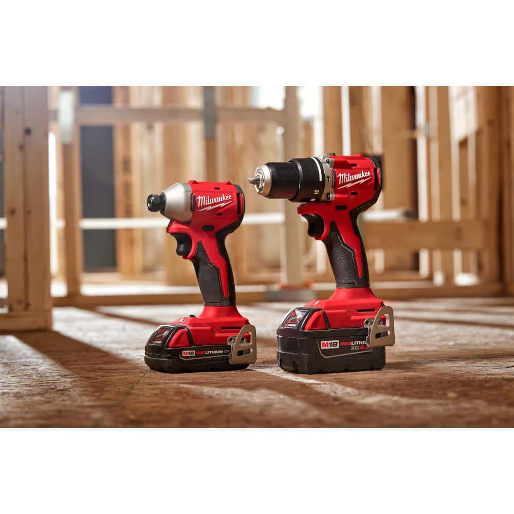 Milwaukee M18 18-Volt Lithium-Ion Brushless Cordless Compact Hammer Drill/Impact Combo Kit (2-Tool) with (2) Batteries, Bag