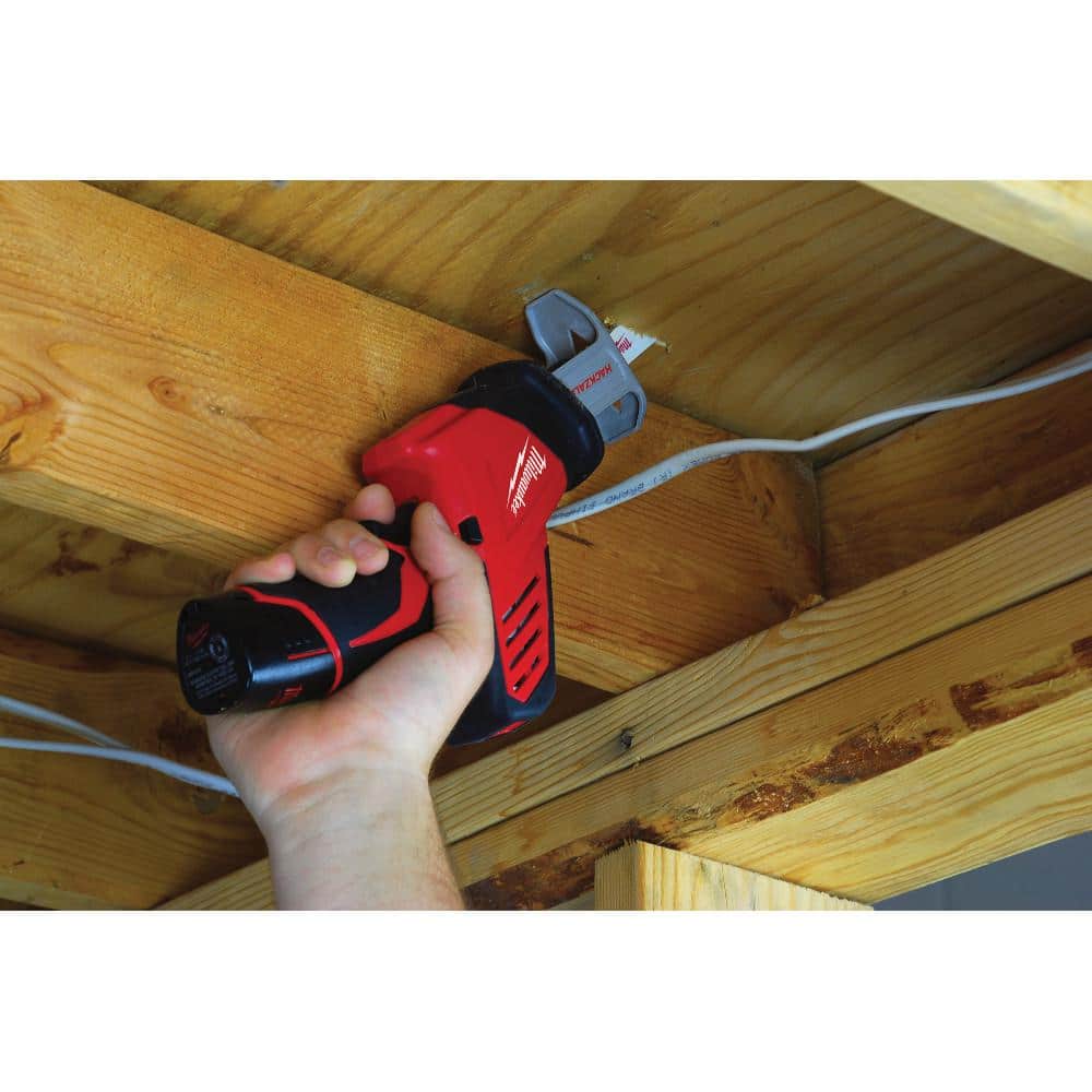 Milwaukee M12 12-Volt Lithium-Ion HACKZALL Cordless Reciprocating Saw Kit with (2) 1.5Ah Batteries, Charger & Hard Case