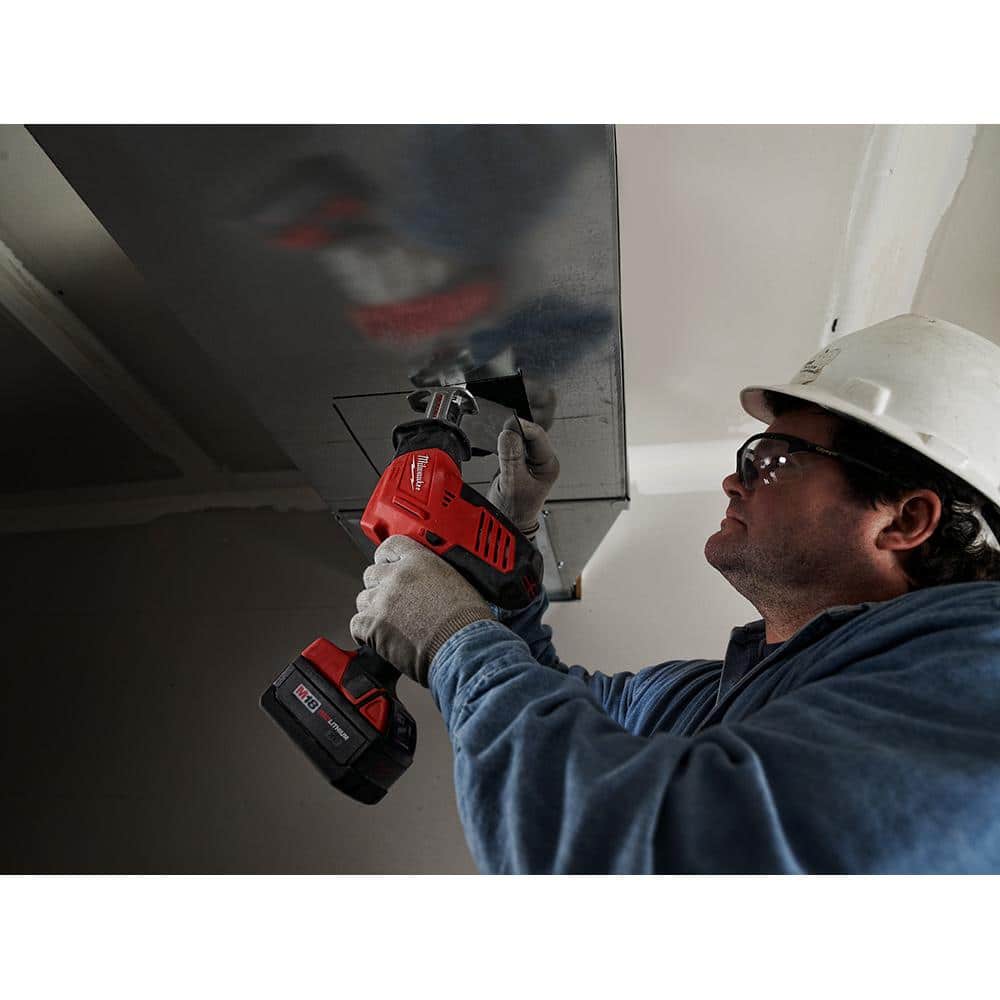 Milwaukee M18 18V Lithium-Ion Cordless HACKZALL Reciprocating Saw with 2.0 Ah Compact Battery