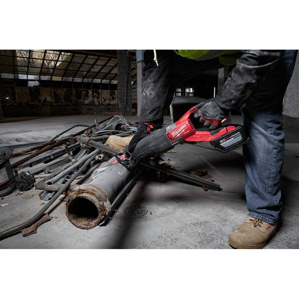Milwaukee M18 FUEL 18V Lithium-Ion Brushless Cordless Super SAWZALL w/1 in. SDS Plus Rotary Hammer & 8.0ah Starter Kit