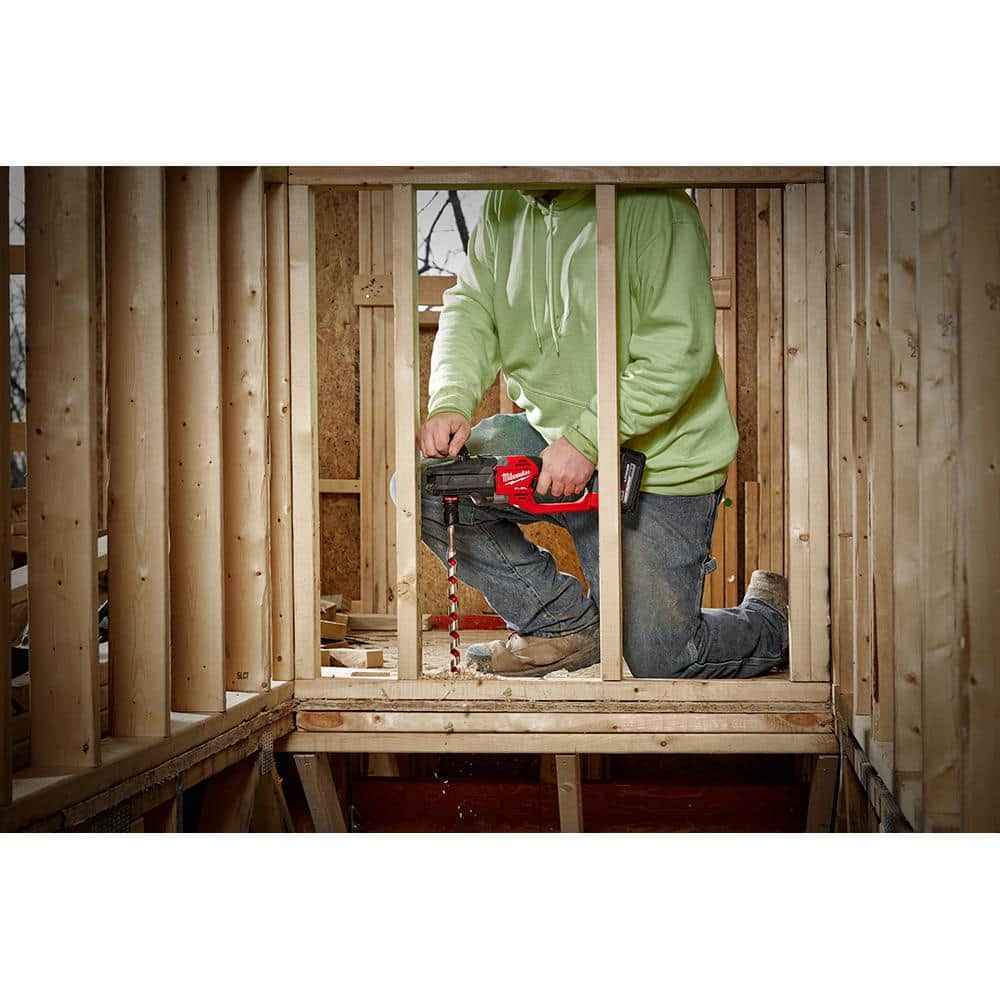Milwaukee M18 FUEL 18V Lithium-Ion Brushless Cordless Hole Hawg 7/16 in. Right Angle Drill with QUIK-LOK + 9-Pc PACKOUT Hole Saw Kit