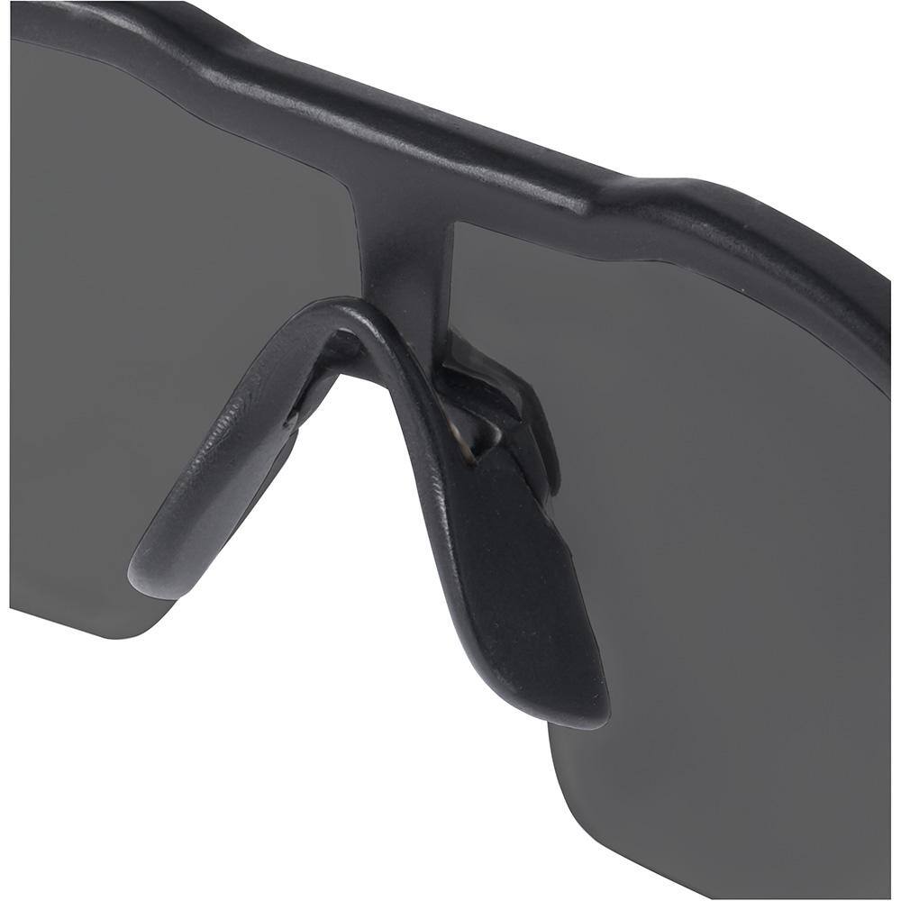 Milwaukee Tinted Safety Glasses with Anti‑Scratch Lenses – ANSI Z87.1+/CSA Z94.3