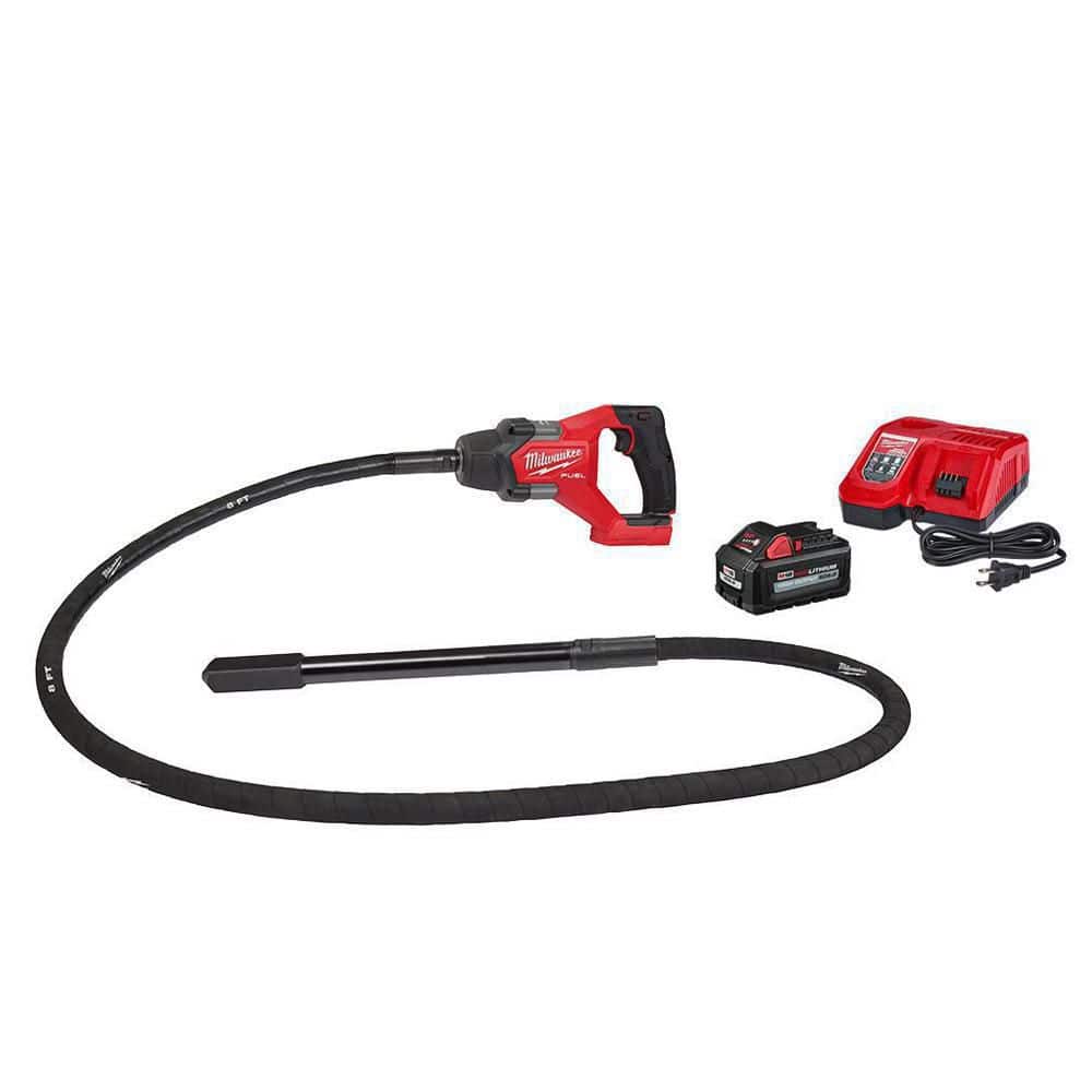 Milwaukee M18 FUEL 18V Brushless 8 ft. Concrete Pencil Vibrator Kit with HIGH OUTPUT XC6.0 Battery, Rapid Charger & M18 FUEL Grinder