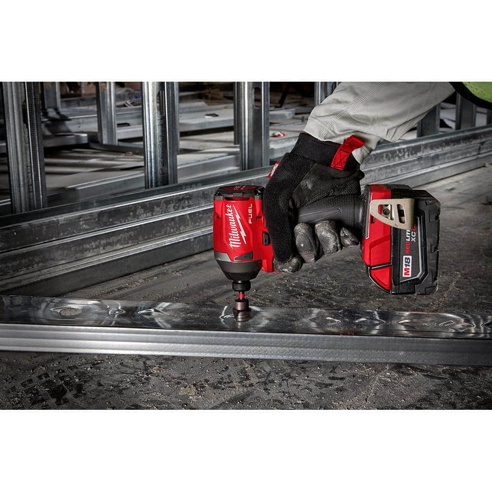 Milwaukee SHOCKWAVE Impact Duty Titanium Step Bit Kit (3-Piece) with Right Angle Drill Adapter
