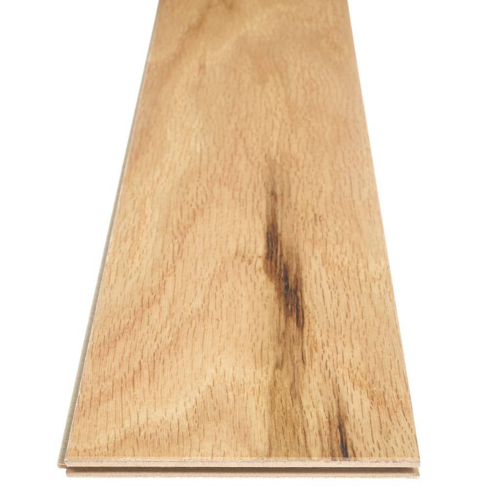 Shaw Bradford 5 Natural Red Oak 3/8 In. T X 5 in. W Tongue and Groove Smooth Engineered Hardwood Flooring (23.66 sq.ft./case)