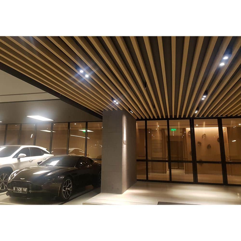 NewTechWood Alusions 2 in. x 4 in. x 144 in. Coextruded Argentinian Silver Gray Wood Composite Aluminum Beams