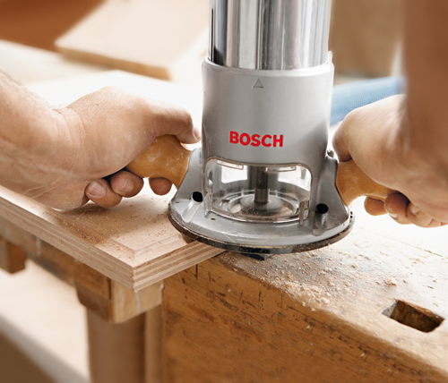 Bosch 12 Amp Corded Electronic 2.25 HP Variable-Speed Fixed-Base Router (1617EVS)