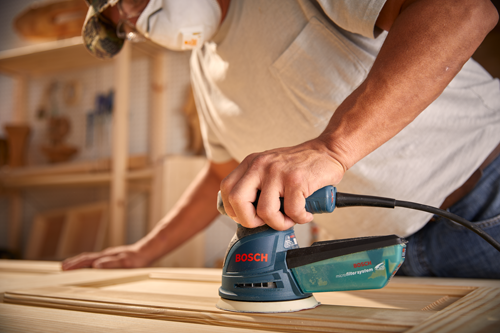 Bosch ROS20VSC 5 In. Random Orbit Palm Sander Kit with Microfilter Dust Canister