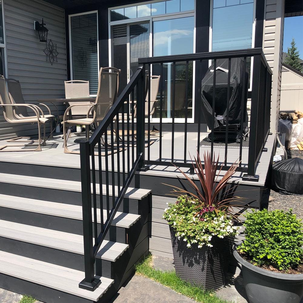 Peak Aluminum Railing 3 in. H x 2.5 in. W Matte Black Aluminum Deck Railing Horizontal Angle Bracket Kit for 36 in. high system