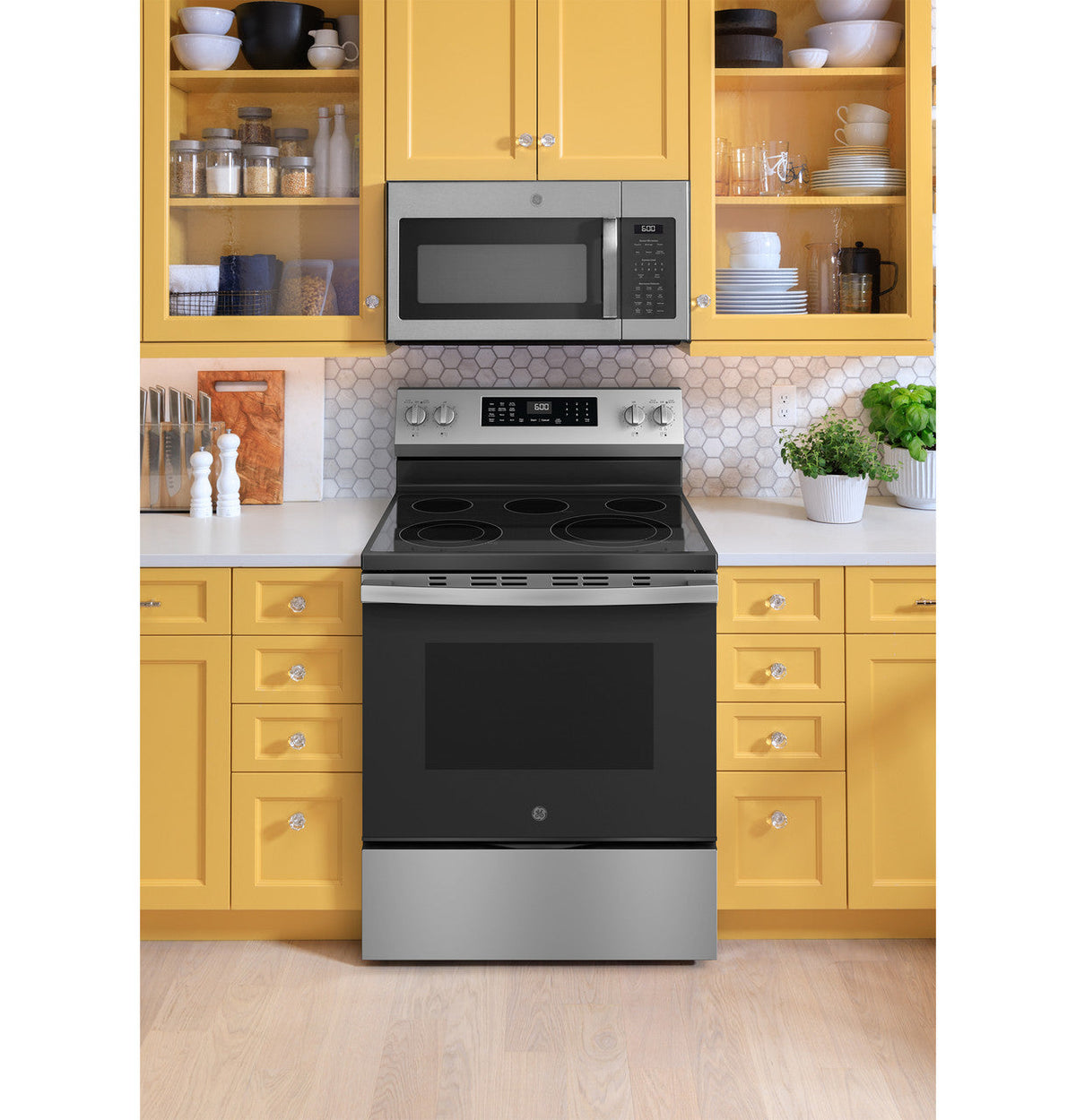 GE 30 in. 5.3 cu. ft. Electric Range with Self-Cleaning Convection Oven in Stainless Steel