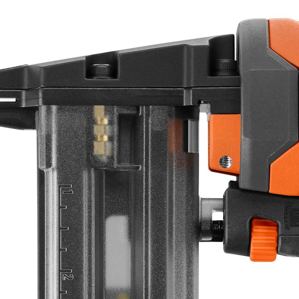 RIDGID Pneumatic 18-Gauge 2-1/8 in. Brad Nailer and 18-Gague 1-1/2 in. Finish Stapler