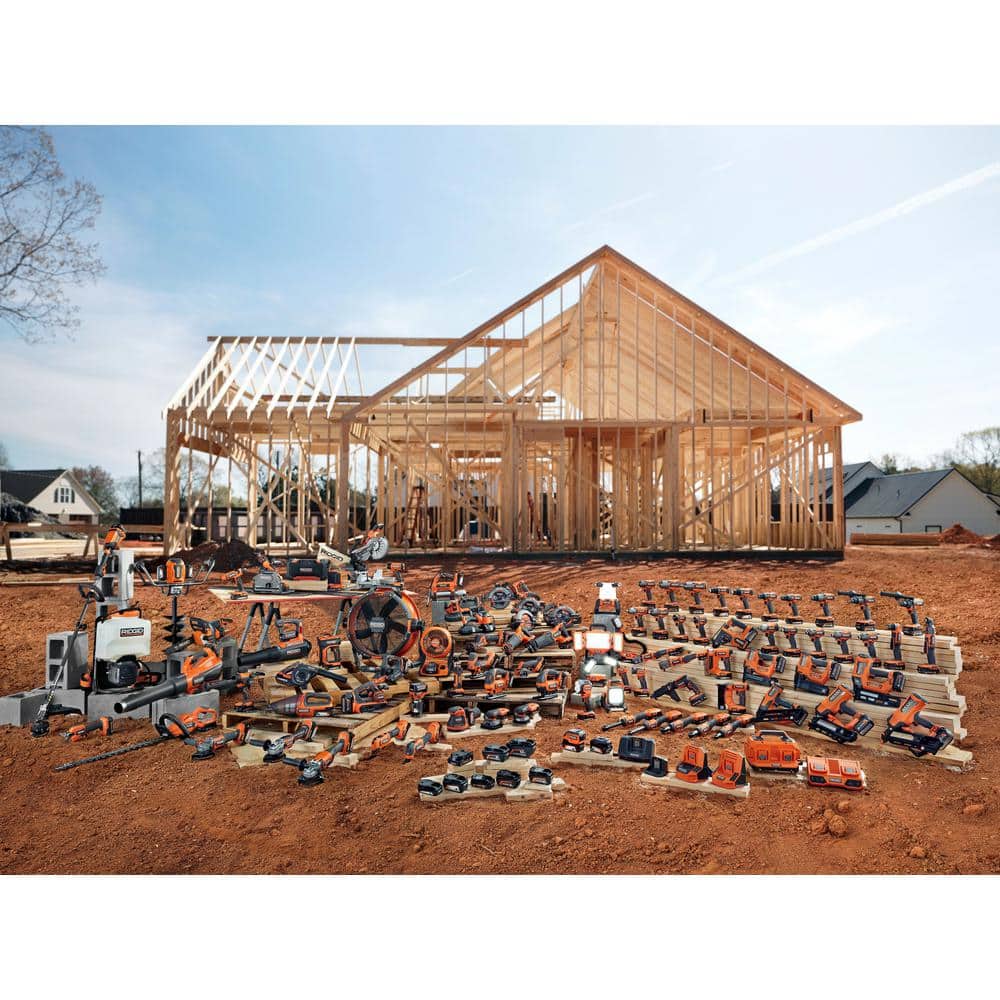 RIDGID 18V Brushless Cordless 7-1/4 in. Circular Saw Kit with 4.0 Ah MAX Output Battery and Charger with Extra Blade