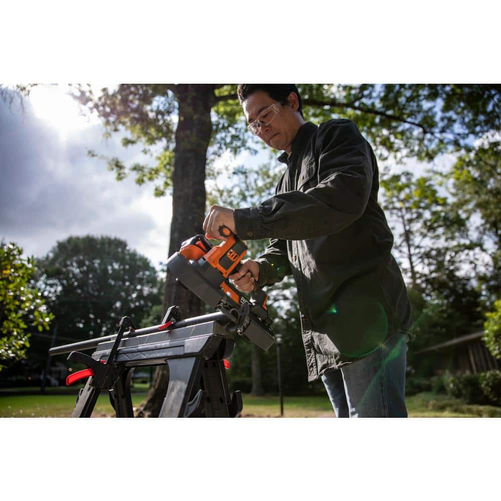 RIDGID 18V Compact Band Saw with 32-7/8 in. Blade and 4.0 Ah Lithium-Ion Battery