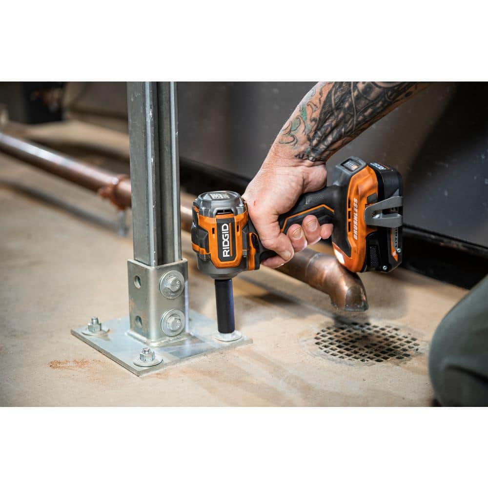 RIDGID 18-Volt Lithium-Ion 2.0 Ah Battery Pack and Charger Kit