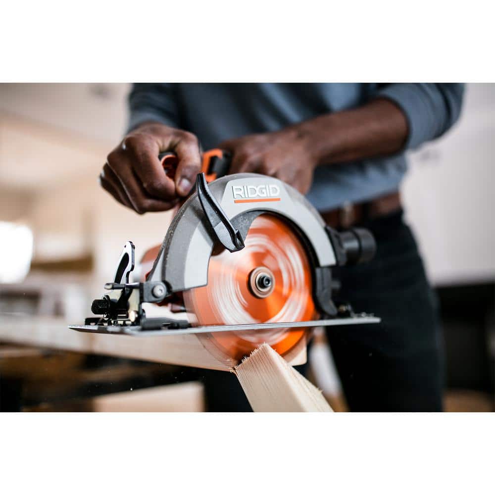 RIDGID 18V Cordless 2-Tool Combo Kit with 2.0 Ah Battery, 4.0 Ah Battery, Charger, and Tool Bag
