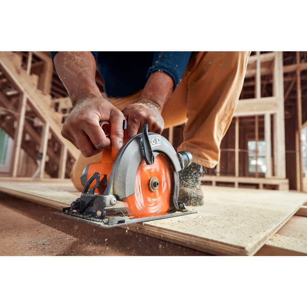 RIDGID 18V Cordless 4-Tool Combo Kit with (1) 4.0 Ah Battery, (1) 2.0 Ah Battery, Charger, and Bag