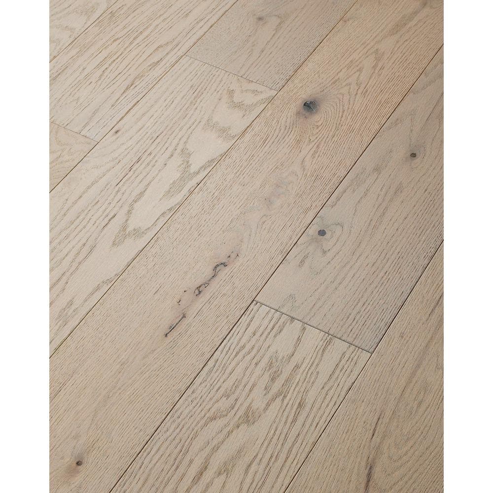 Shaw Serenity Rifle Red Oak 1/2 In. T X 6.38 in. W Tongue and Groove Engineered Hardwood Flooring (25.4 sq.ft./case)