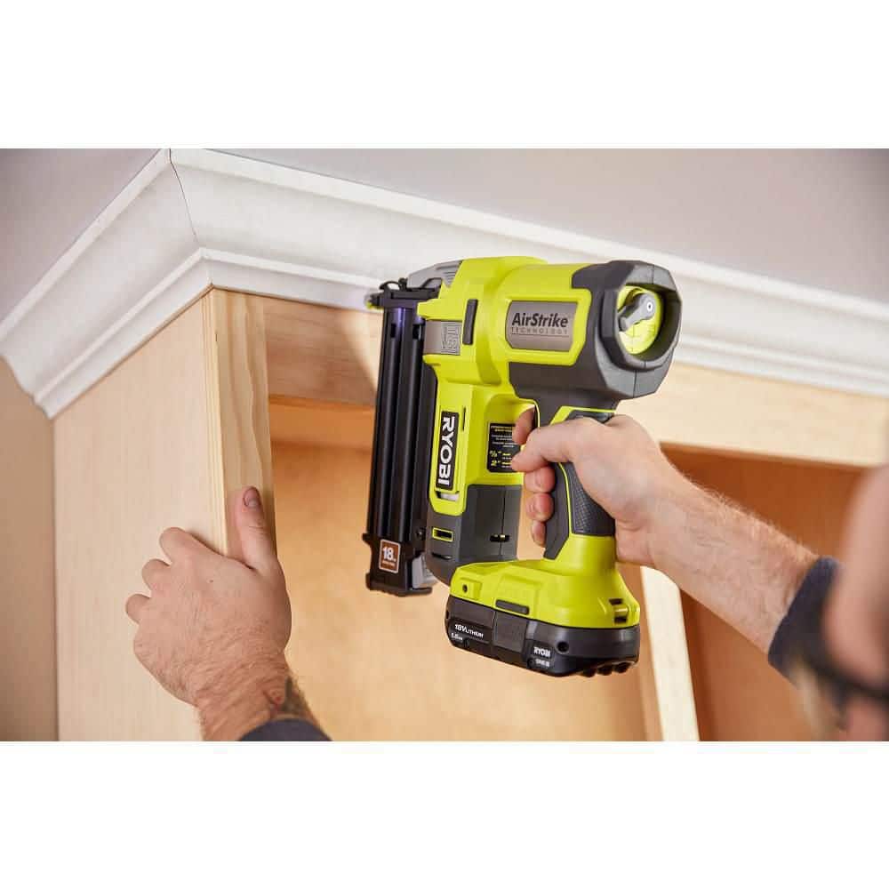 RYOBI ONE+ 18V Cordless 18-Gauge Brad Nailer with 16-Gauge Straight Finish Nailer, 2.0 Ah Battery, and Charger