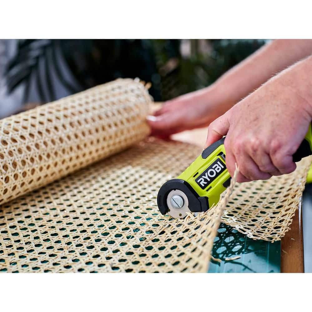 RYOBI USB Lithium Power Cutter Kit with USB Lithium 2.0 Ah Lithium Rechargeable Battery