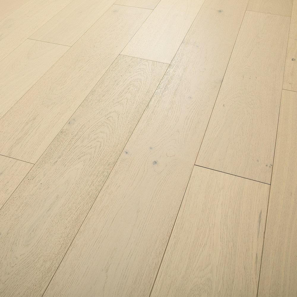 Mohawk Island Home Sailcloth Oak 0.5 in. T x 7.5 in. W Wirebrushed Engineered Hardwood Flooring (27.41 sq. ft./case)