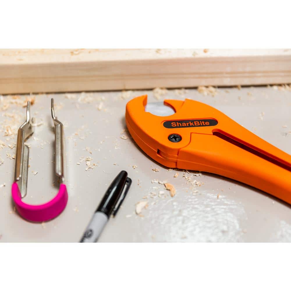 SharkBite PEX Pipe Cutter, 1/4 in. to 1 in. Capacity