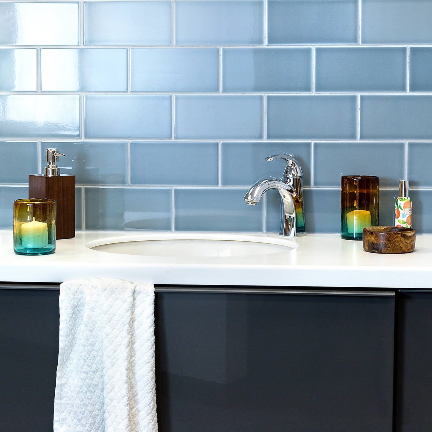 Vector Azul Blue 4x8 Polished Ceramic Subway Tile - Made in Spain