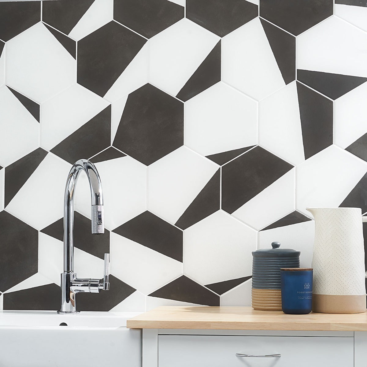 HexArt Pop Nero 8" Hexagon Matte Porcelain Tile - Lux Tile