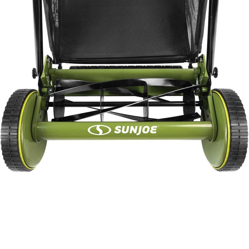 Sun Joe Mow Joe 16 in. Manual Push Walk Behind Reel Mower with Catcher