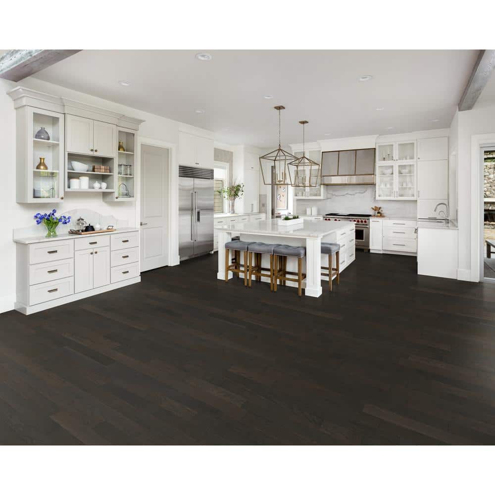 Blue Ridge Hardwood Flooring Northern Coast Tidewater Oak 3/4 in. T x 5 in. W Smooth Solid Hardwood Flooring (20 sq.ft./case)
