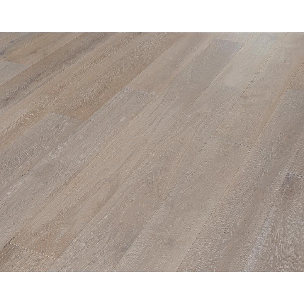 ASPEN FLOORING Timber Wolf White Oak 1/2 in. T x 7.5 in. W Water Resistant Wire Brush Engineered Hardwood Flooring (31.09 sqft/case)