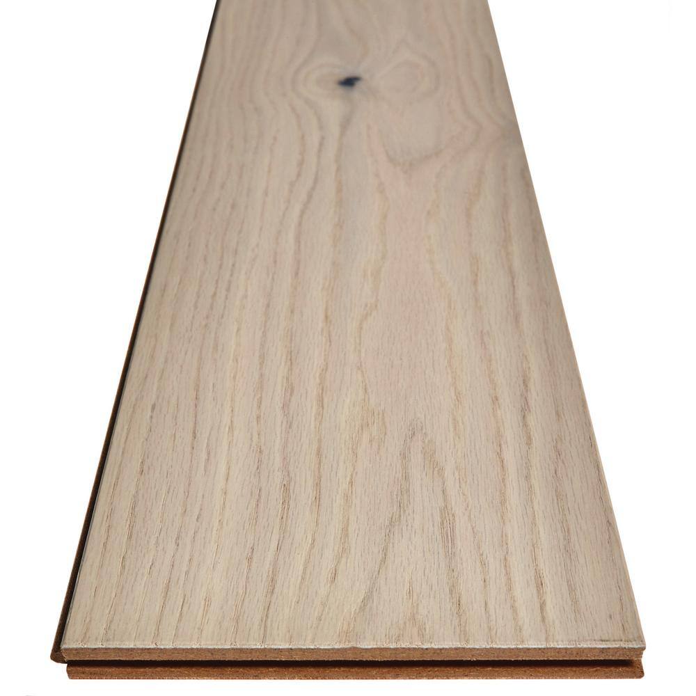 Shaw Serenity Urban Red Oak 1/2 In. T X 6.38 in. W Tongue and Groove Engineered Hardwood Flooring (25.4 sq.ft./case)