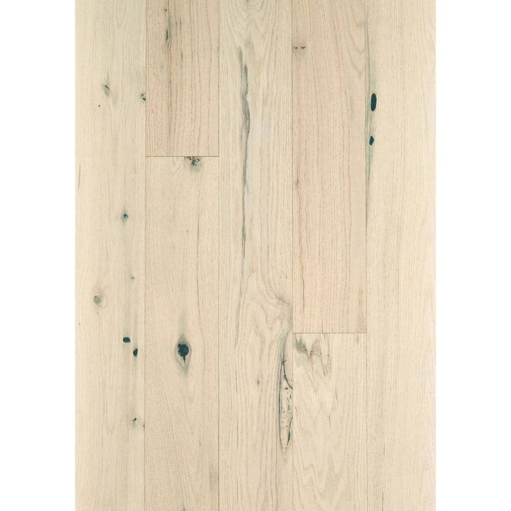 Shaw Serenity Urban Red Oak 1/2 In. T X 6.38 in. W Tongue and Groove Engineered Hardwood Flooring (25.4 sq.ft./case)