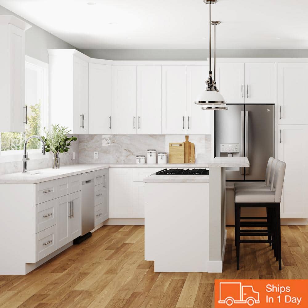 MILL'S PRIDE Richmond Verona White Plywood Shaker Ready to Assemble Base Kitchen Cabinet Soft Close 15 in W x 24 in D x 34.5 in H