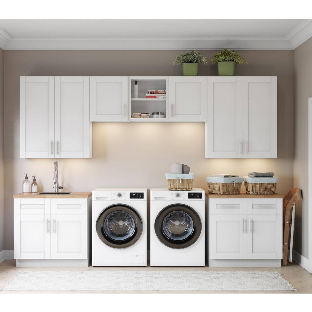 MILL'S PRIDE Richmond Verona White Plywood Shaker Ready to Assemble Base Kitchen Cabinet Laundry Room 132 in W x 24 in D x 102 in H
