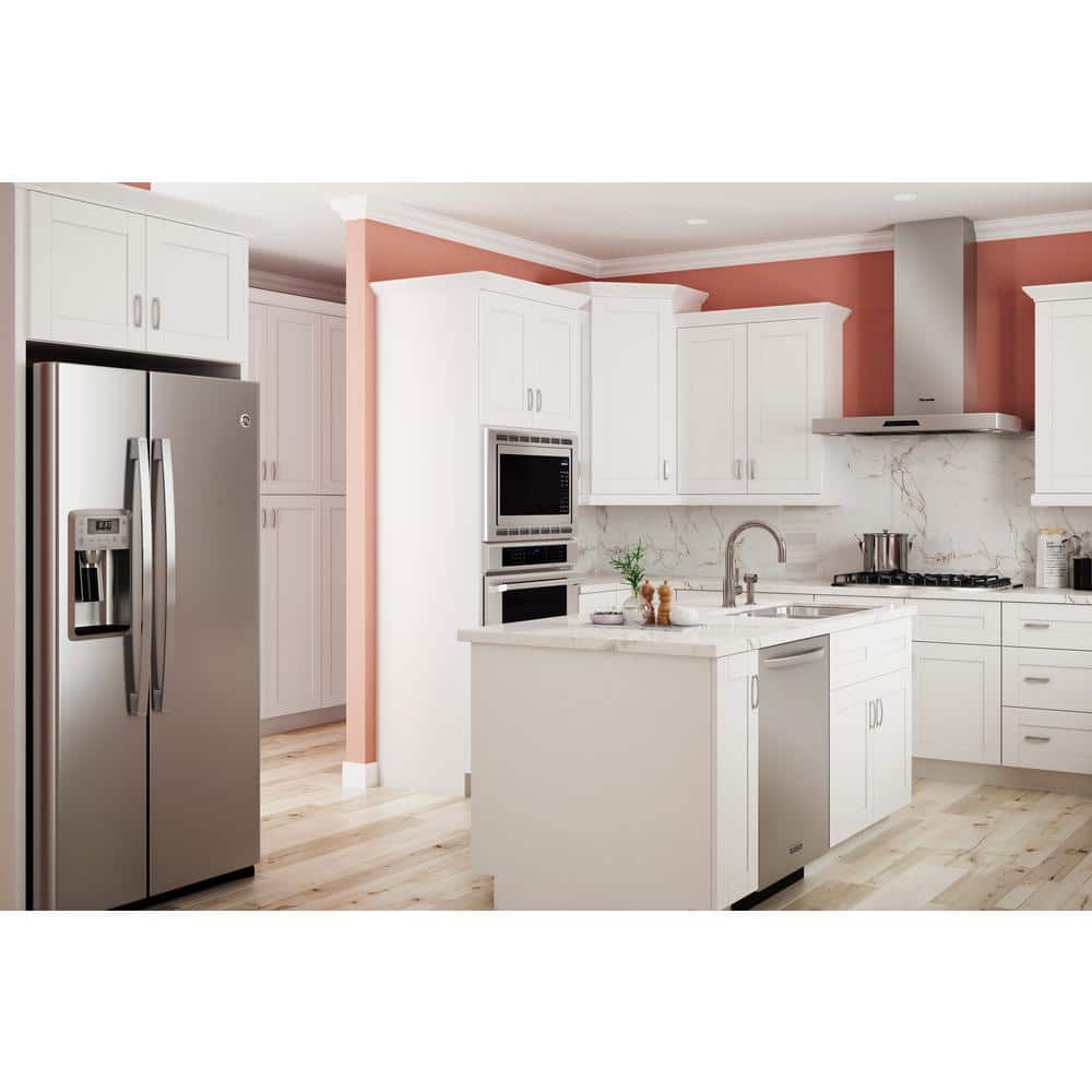 MILL'S PRIDE Richmond Verona White Plywood Shaker Stock Ready to Assemble Wall Kitchen Cabinet Soft Close 36 in W x 12 in D x 24 in H