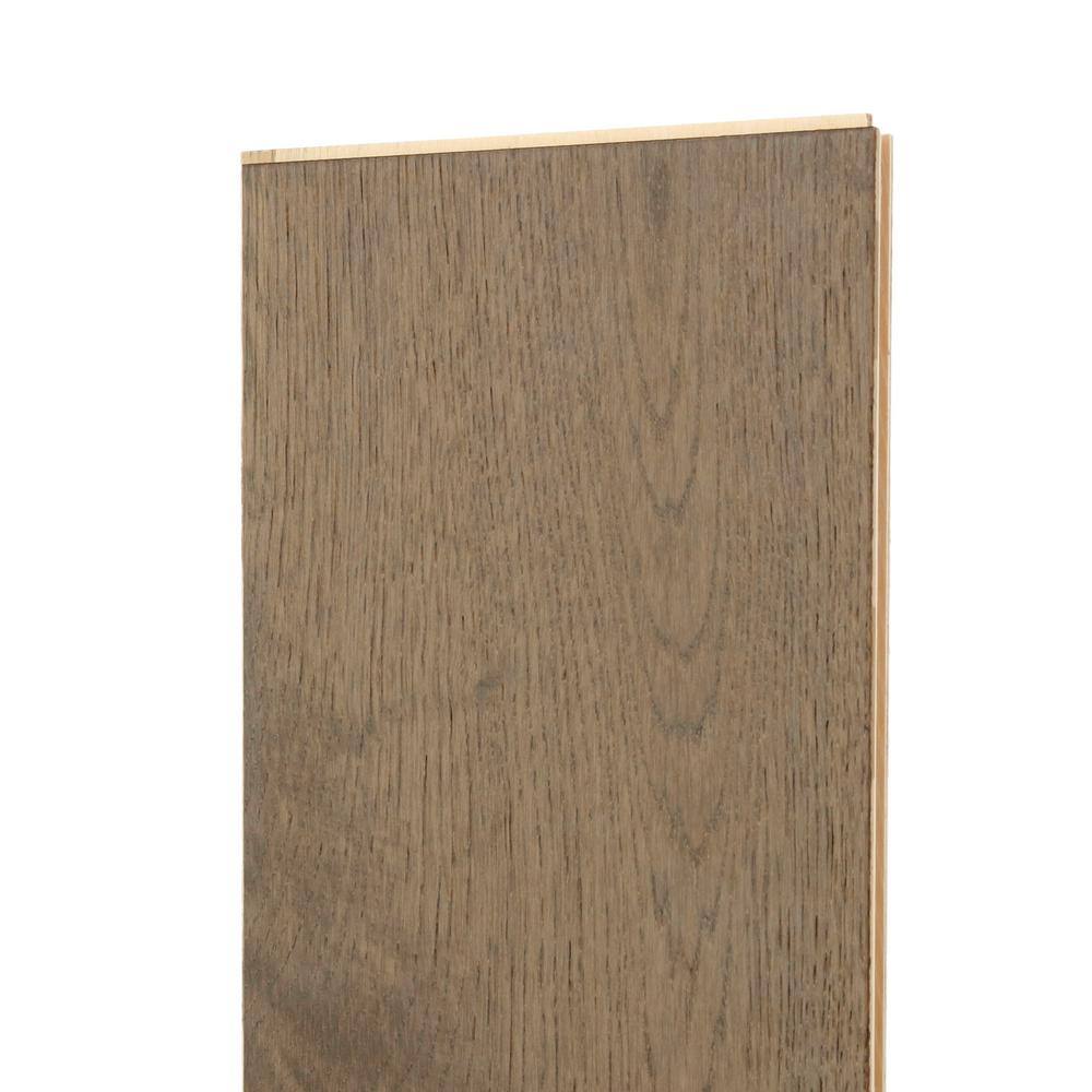 Shaw Richmond Wallingford White Oak 9/16 in. T X 7.5 in. W Tongue and Groove Engineered Hardwood Flooring (31.09 sq.ft./case)