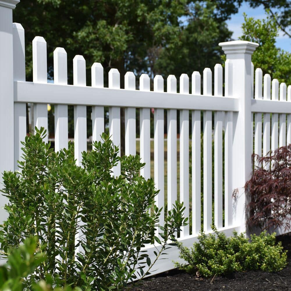 Barrette Outdoor Living Kettle Scallop Vinyl Fence Panel 4 ft. x 8 ft. - White