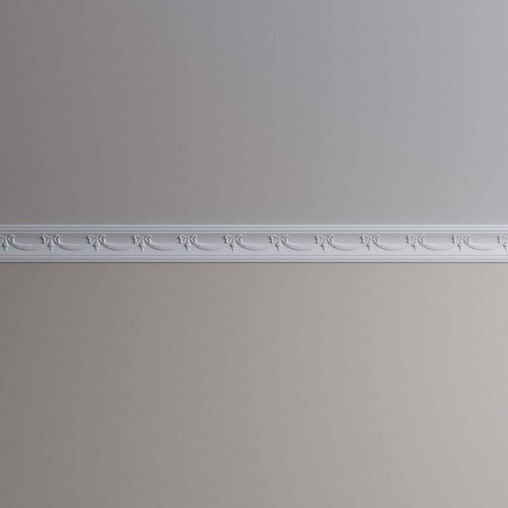Ekena Millwork Nevada 2.75 in. D x 4 in. W x 96 in. L Polyurethane Crown Moulding