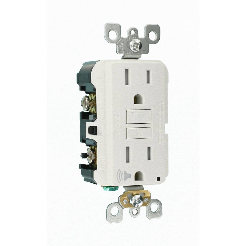 Leviton SmartlockPro 15 Amp 125-Volt Self-Test Tamper-Resistant GFCI Outlet with Audible Trip Alert, White