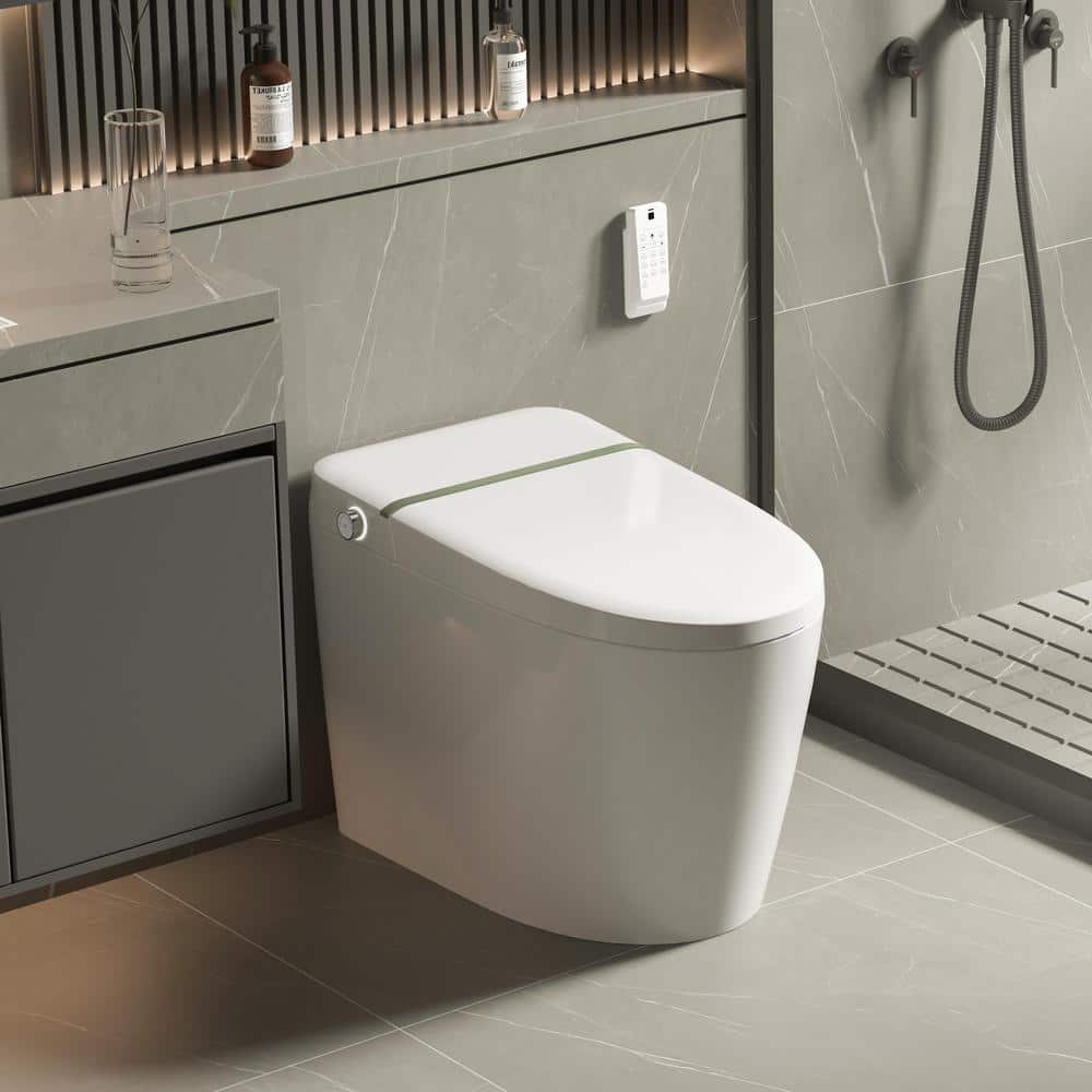 UKISHIRO Elongated Smart Bidet Toilet with Adjustable Sprayer Settings