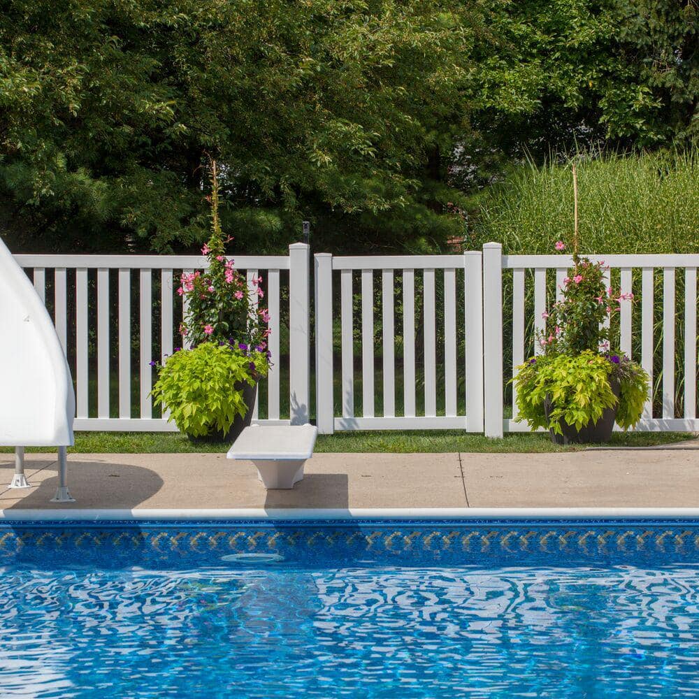 Barrette Outdoor Living Ohio 4 ft. H x 8 ft. W White Vinyl Fence Panel - Easy Assembly