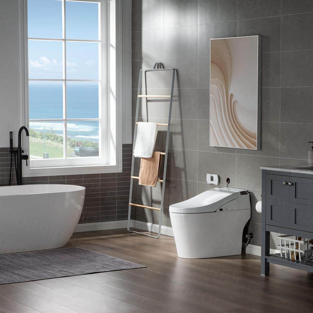 WOODBRIDGE Venezia Intelligent Elongated Smart Bidet Toilet with Auto Features