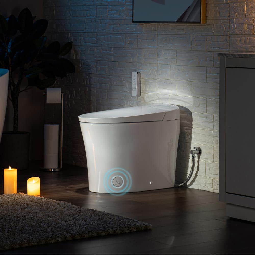 WOODBRIDGE Smart Bidet Toilet with Auto Flush and Foot Sensor Operation